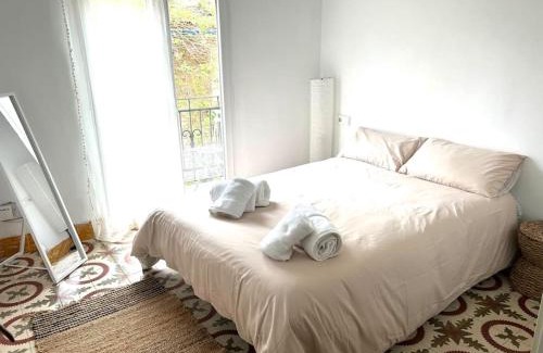 Castello de la Plana Apartment | Charming Central Apartment in Castelló - Family Friendly Stay