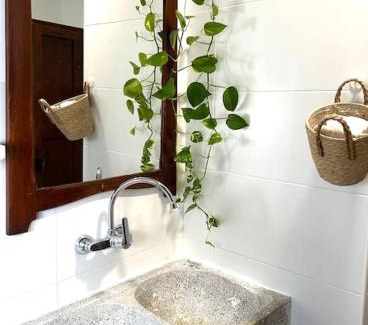 Castello de la Plana Apartment | Charming Central Apartment in Castelló - Family Friendly Stay