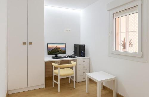 Jaen Apartment | Ideal Centrico Alojamiento: Guest Rated 9.4/10 & Child Friendly