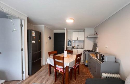 Puerto Montt Apartment | Céntrico, cómodo y moderno departamento en Puerto Montt con estacionamiento privado incluido