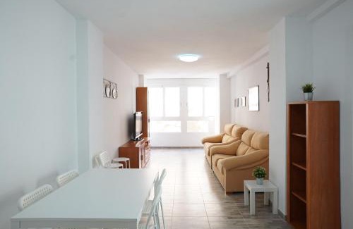 Bailen-Miraflores Apartment | Central Family-Friendly Retreat in Málaga with Great Reviews
