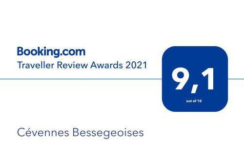 Besseges Apartment | Experience Cévennes Bessegeoises: Pet-Friendly Oceanfront Bliss