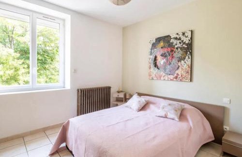 Molieres-sur-Ceze House | Inviting Holiday Home in Molières-sur-Cèze with Pool