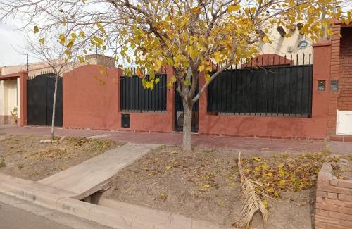 Maipu House | Cozy Retreat in Maipú Mendoza with Family-Friendly Amenities