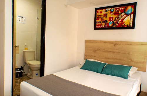 Suramericana House | Comfortable Matrimonial Room Near the Stadium Area