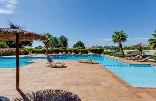 Lo Rufete Apartment | Family-Friendly 2-Bedroom Apartment in Las Colinas