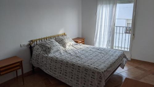 Cardena Apartment | Inviting Apartment in Cardeña, Córdoba - Pet Friendly Stay