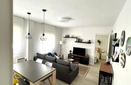 Almenara Apartment | Cozy Family-Friendly Apartment with Great Guest Rating
