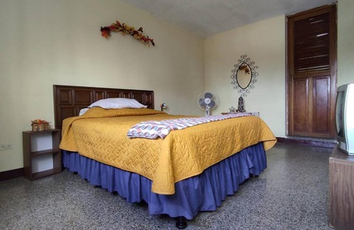 Zona 11 Apartment | Central Apartment in Zone 11 - Guest Rated 10/10