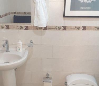 San Geronimo Apartment | Comfortable & Equipped Apartment Near the Malecón