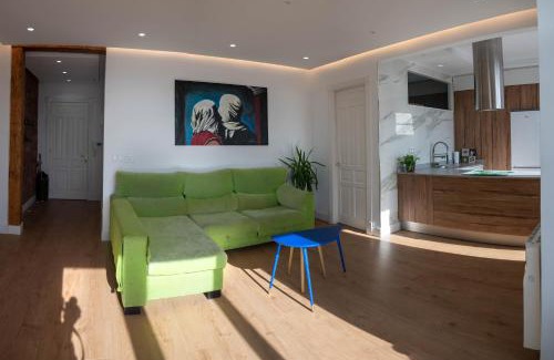 Santander Apartment | Modern Oceanfront Retreat in the Heart of Santander