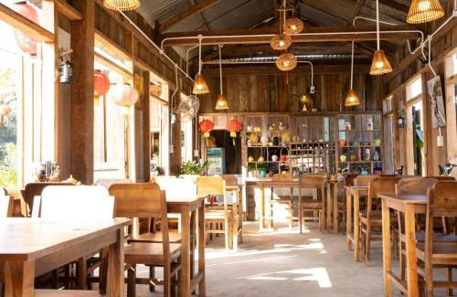 Kon Plong Hotel | Cô Ba Homestay Măng Đen