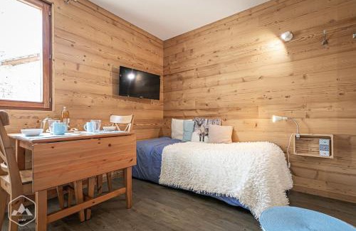 Le Bourget Apartment | Experience Côté-Bourget: Family-Friendly Stay near La Norma