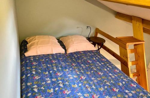 Viols-en-Laval Bed & Breakfast | Discover Côté Chênes Verts: Top-Rated Family Retreat