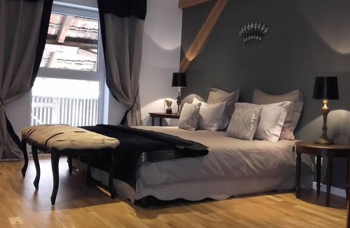 Bischwihr Bed & Breakfast | Top-Rated Côté Cour Bischwihr Colmar with Breakfast Included