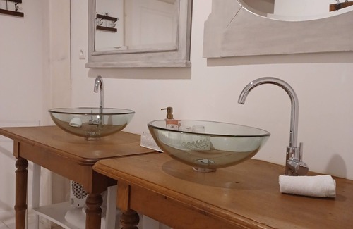 Bischwihr Bed & Breakfast | Top-Rated Côté Cour Bischwihr Colmar with Breakfast Included