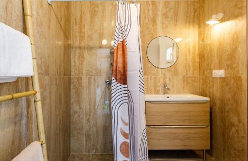Beaucaire Apartment | Family-Friendly Stay at Côté Oliviers with Pool Access