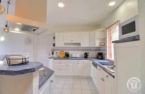 Saint-Meen-le-Grand House | Experience Comfort at Côté Parc - Saint Meen Le Grand