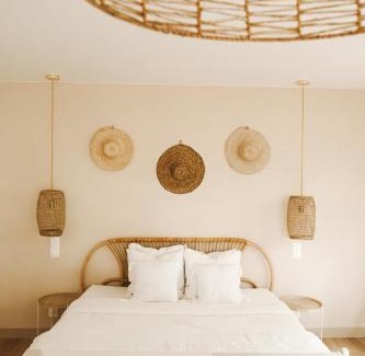 Talais Cabin | Experience Côte & Lodge: Oceanfront Bliss with Top Amenities
