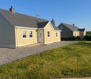 Kincasslagh House | Discover Cúlú: Family-Friendly Retreat with High Ratings