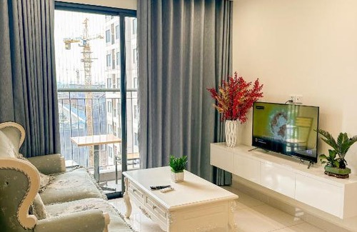 Gia Lam Apartment | Modern 3-Bedroom Retreat at Vinhomes Ocean Park