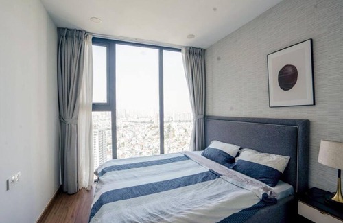 Tan Thuan Tay Apartment | Pet-Friendly 4-Star Eco Green Saigon with Pool & Accessibility