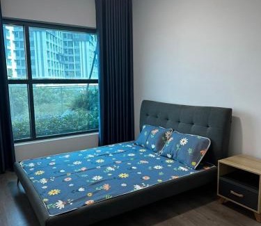 Tan Phu District Apartment | Bright 3-Bedroom Oasis at Diamond Celadon City