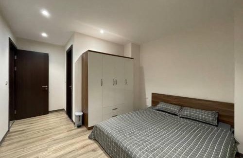 Long Bien Apartment | Top-Rated 4-Star Apartment Near Aeon Mall - Child Friendly