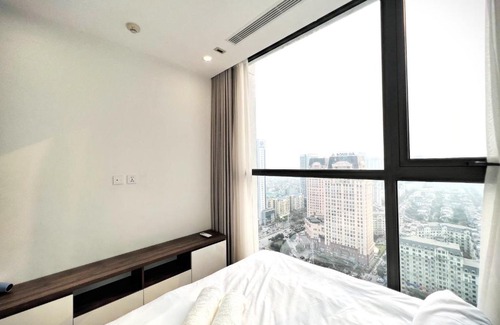 My Đinh Apartment | Explore Vinhomes Skylake: Family-Friendly & Pet Welcoming