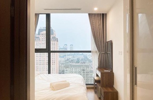My Đinh Apartment | Explore Vinhomes Skylake: Family-Friendly & Pet Welcoming