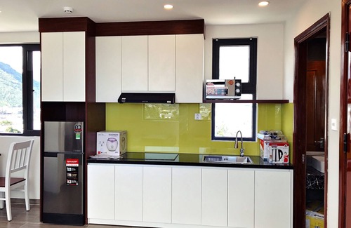 Phuoc Long House | Stylish Coastal Apartment with Bathtub Near Nha Trang Beach