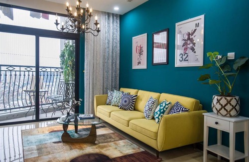 Thanh Xuan Apartment | Stylish 2-Bedroom Service Apartment at Vinhomes Royal City