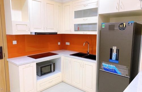 Tan Phu District Apartment | Family-Friendly Emerald 2BR Apartment with Pool Access