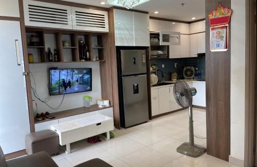 District 9 Apartment | Family-Friendly Retreat with Ocean Views and Pool Access