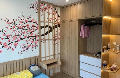 District 9 Apartment | Elegant Origami S803: Pool View & Sports Facilities