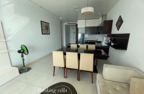 Phu Hai Beach Apartment | Family-Friendly Ocean Vista: 3-Bedroom Getaway Awaits