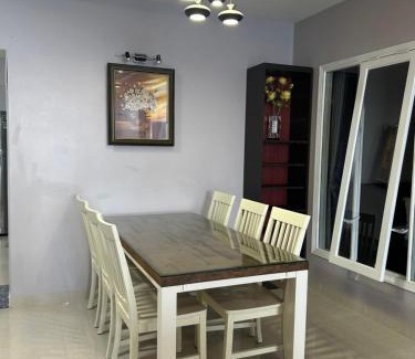 Thang Tam Apartment | Căn Hộ San Hô View Chính diện biển