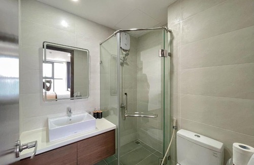 Quy Nhon Apartment | Ocean View Apartment with Pool in Quy Nhơn, Rated 10/10