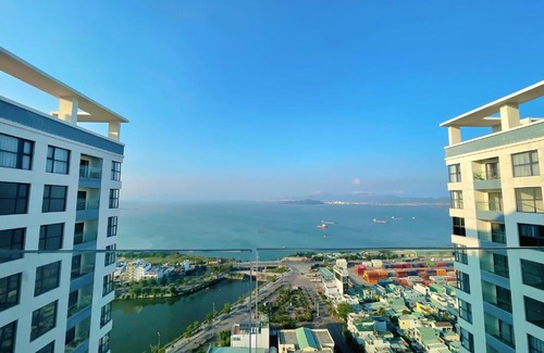 Quy Nhon Apartment | Ocean View Apartment with Pool in Quy Nhơn, Rated 10/10