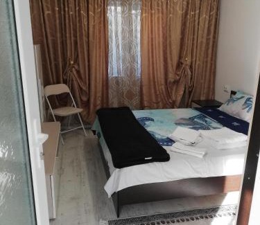 Navodari House | Cozy Căsuța de vacanță: Pet and Child-Friendly Retreat