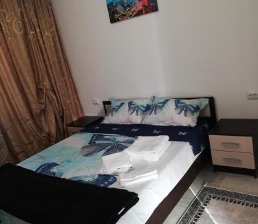 Navodari House | Cozy Căsuța de vacanță: Pet and Child-Friendly Retreat