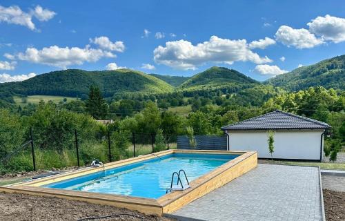 Ibanesti Villa | Explore Comfort at Căsuțele Gemenii - 10/10 Guest Rated