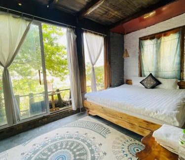 Sa Pa Hotel | Enjoy Cơmlam Eco House: Pet-Friendly with Breakfast Included