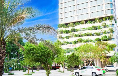 Vinh Hotel | Elegant Cửa Đông Luxury Hotel: Pool, Spa & 5-Star Comfort
