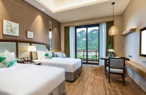 Wuyishan Hotel | Top-Rated C&D Resort Wuyishan with Spa and Pool Access