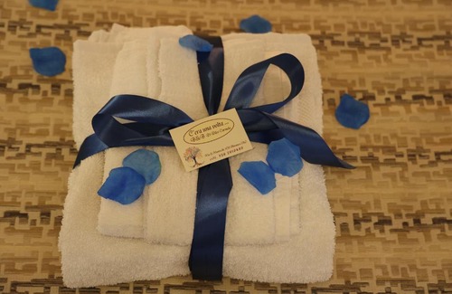 Altamura Bed & Breakfast | Relax at C'era una volta: Hot Tub & Breakfast Awaits!