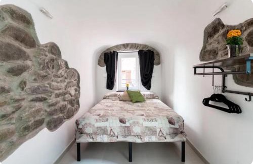 Isolabona Apartment | Enchanting C'era una volta Suite with Breakfast Included