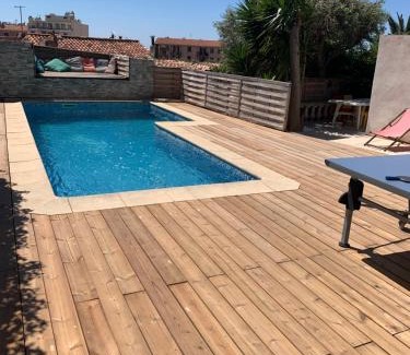 7th Arrondissement Apartment | Discover Your Ideal Oceanfront Escape This Summer