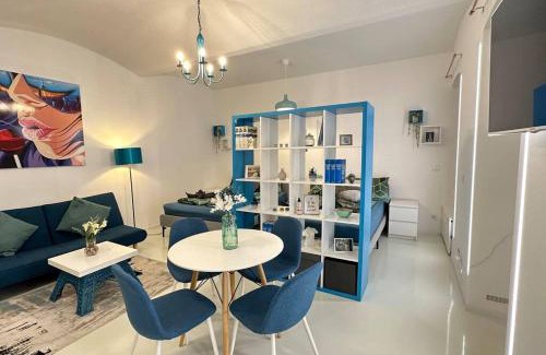 Altlerchenfeld Apartment | Discover C’est la vie à Paris: Pet & Child-Friendly Stay