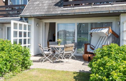 Wenningstedt-Braderup Apartment | Family-Friendly C-Haus Christine, App 20 - Rated 8/10